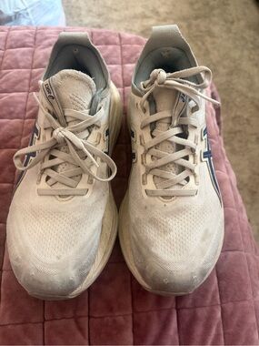 ASICS Gel-Nimbus 27 Running Shoe - White & Blue